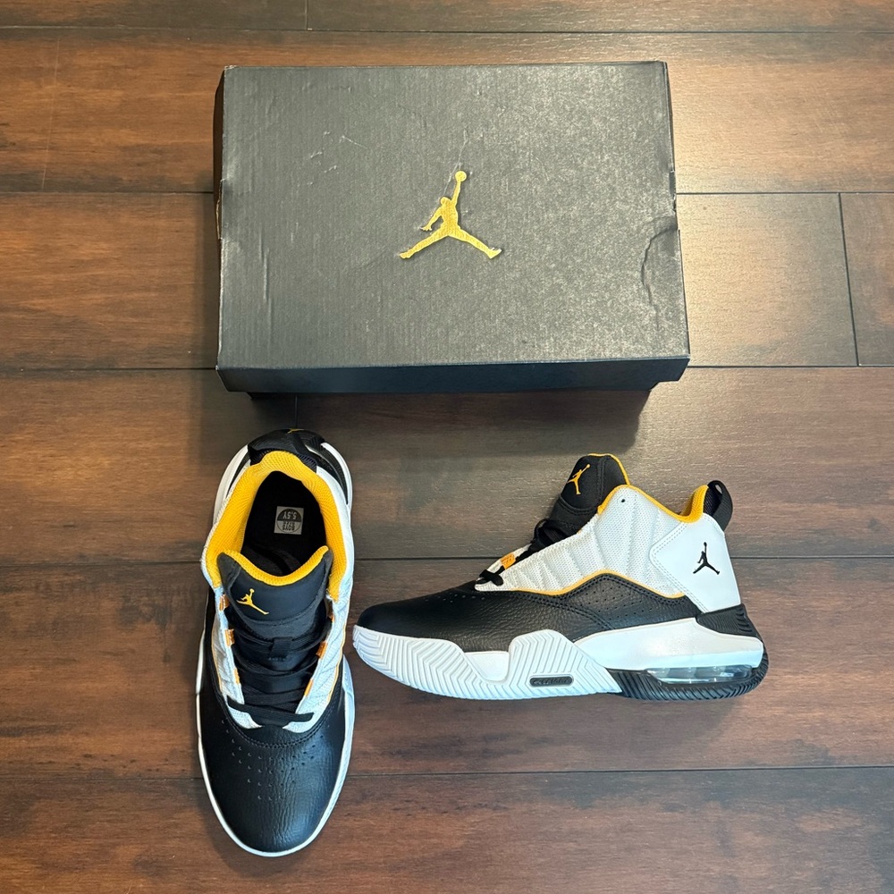 Air Jordan Stay Loyal Yellow Taxi White Black DB2884-107